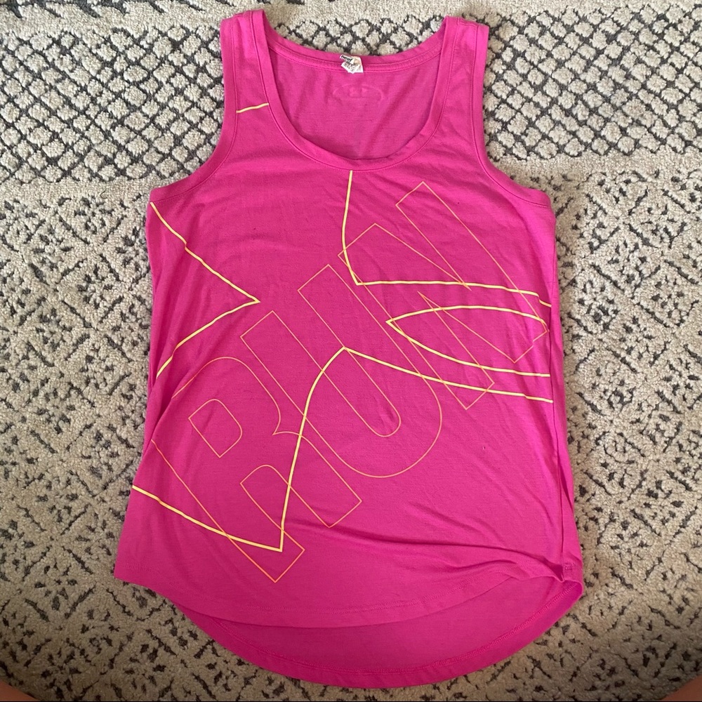 Under Armour top